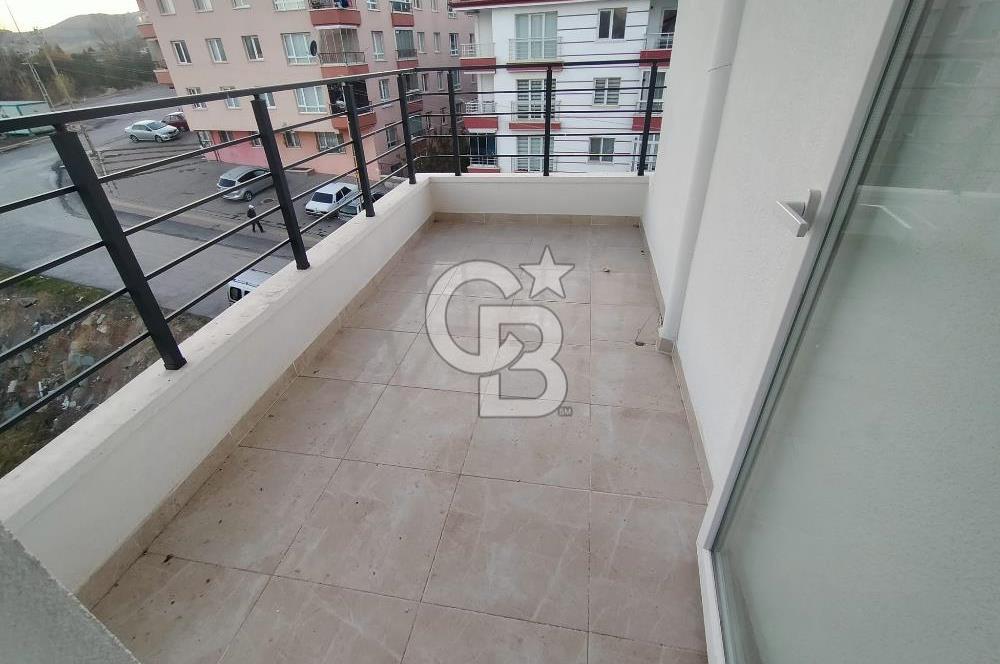 KARAPÜRÇEK'TE KATTA 3+1 SATILIK LÜKS SIFIR DAİRE