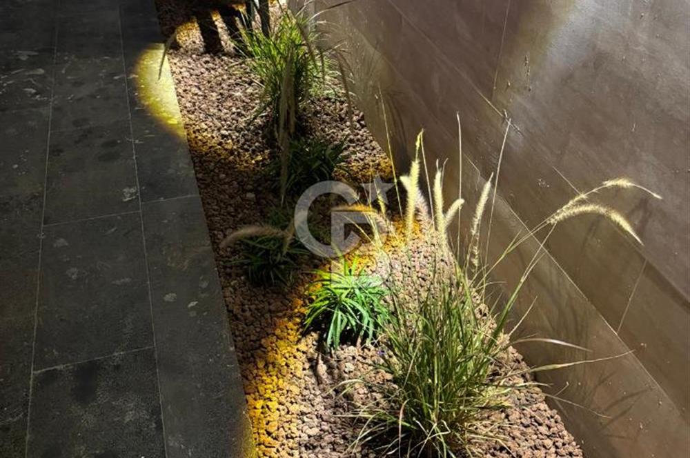 Bodrum Akyarlar'da Satılık Deniz manzalı Müstakil Havuzlu villa