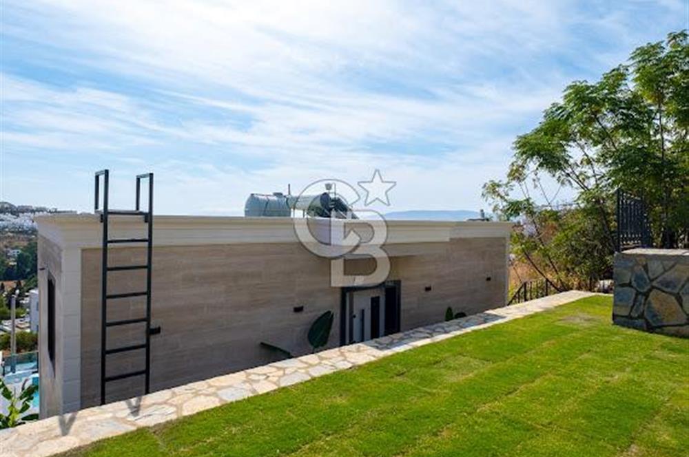 Bodrum Akyarlar'da Satılık Deniz manzalı Müstakil Havuzlu villa