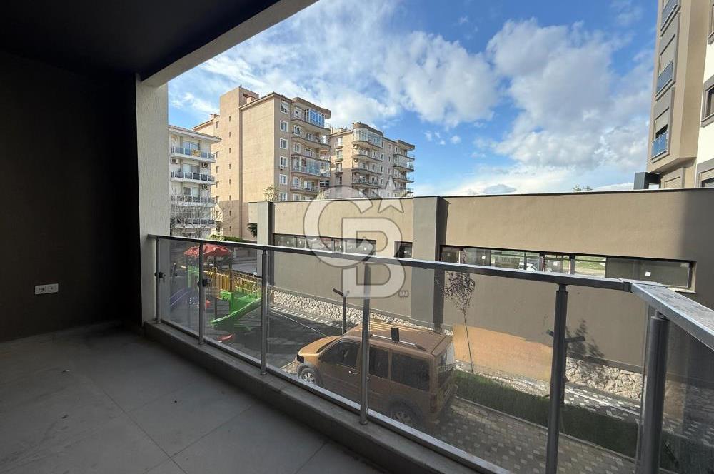 ÇİĞLİ ATAŞEHİR BEST SİTESİ'NDE HAVUZ CEPHELİ LÜKS SIFIR SATILIK 2+1 DAİRE