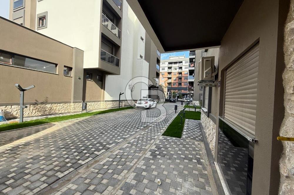 ÇİĞLİ ATAŞEHİR BEST SİTESİ'NDE HAVUZ CEPHELİ LÜKS SIFIR SATILIK 2+1 DAİRE