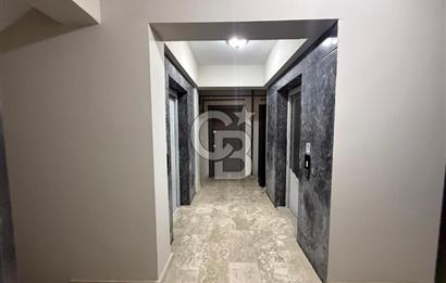 ÇİĞLİ ATAŞEHİR BEST SİTESİ'NDE HAVUZ CEPHELİ LÜKS SIFIR SATILIK 2+1 DAİRE