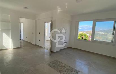 Gümüşlük Karakaya'da Özel Plajlı Satılık 2+1 Dubleks