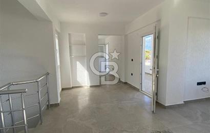 Gümüşlük Karakaya'da Özel Plajlı Satılık 2+1 Dubleks