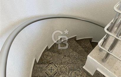 Gümüşlük Karakaya'da Özel Plajlı Satılık 2+1 Dubleks