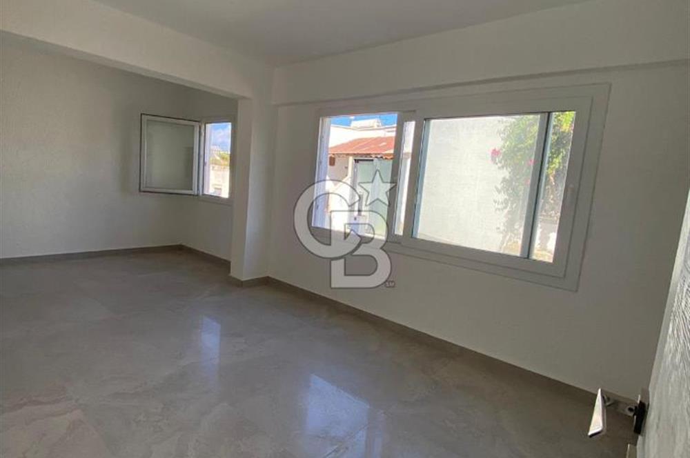 Gümüşlük Karakaya'da Özel Plajlı Satılık 2+1 Dubleks