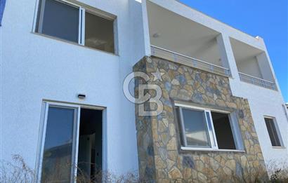 Gümüşlük Karakaya'da Özel Plajlı Satılık 2+1 Dubleks