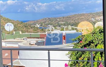 Gümüşlük Karakaya'da Özel Plajlı Satılık 2+1 Dubleks