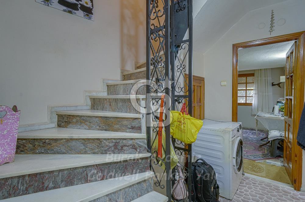 Narlıdere Limanreis Mah. Denize 100 mt Mesafede Dubleks Satılık Konut