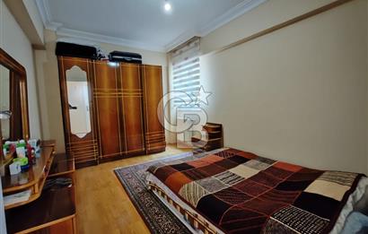 Halkalı'da Site içerisinde Ayrı girişli 2 daire (Dublex)