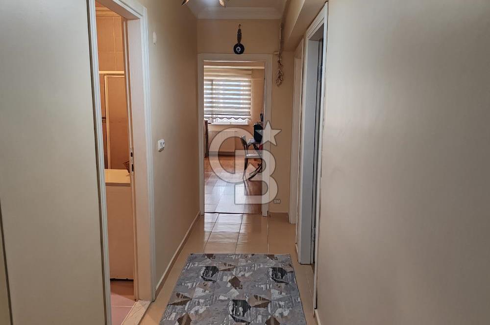 Halkalı'da Site içerisinde Ayrı girişli 2 daire (Dublex)