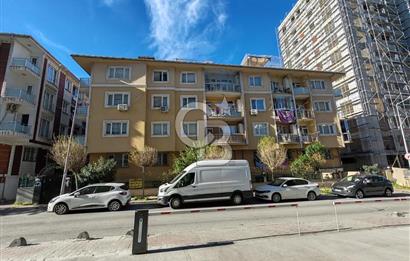 Halkalı'da Site içerisinde Ayrı girişli 2 daire (Dublex)