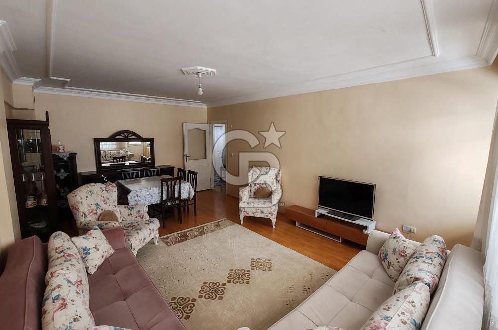 Halkalı'da Site içerisinde Ayrı girişli 2 daire (Dublex)