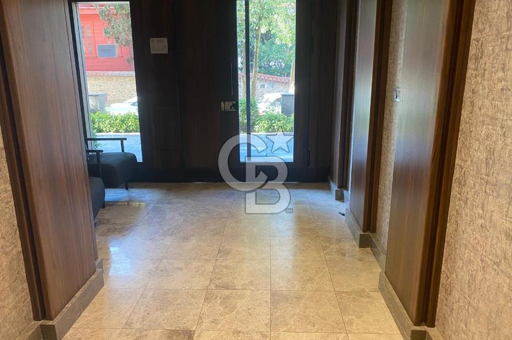 FENERBAHÇE DE KISMi DENİZ MANZARALI 3+1 125 NET DAİRE