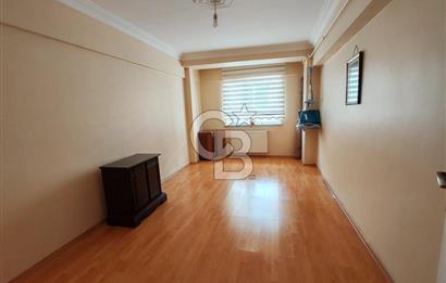 Halkalı'da Site içerisinde Ayrı girişli 2 daire (Dublex)