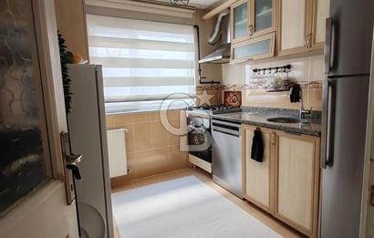 Halkalı'da Site içerisinde Ayrı girişli 2 daire (Dublex)