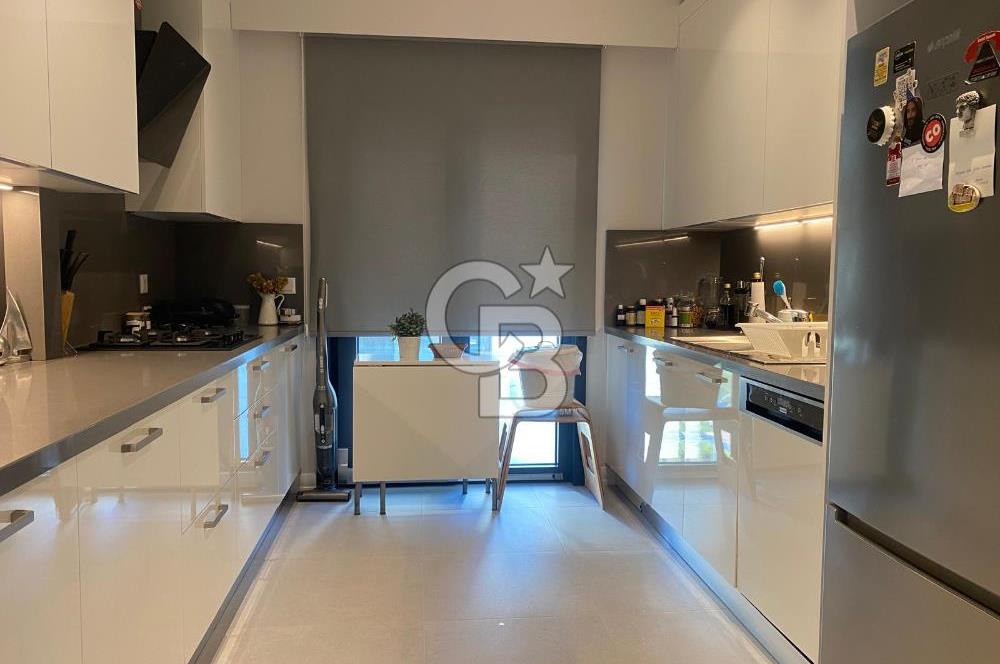 FENERBAHÇE DE KISMi DENİZ MANZARALI 3+1 125 NET DAİRE