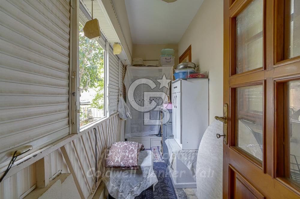 Narlıdere Limanreis Mah. Denize 100 mt Mesafede Dubleks Satılık Konut