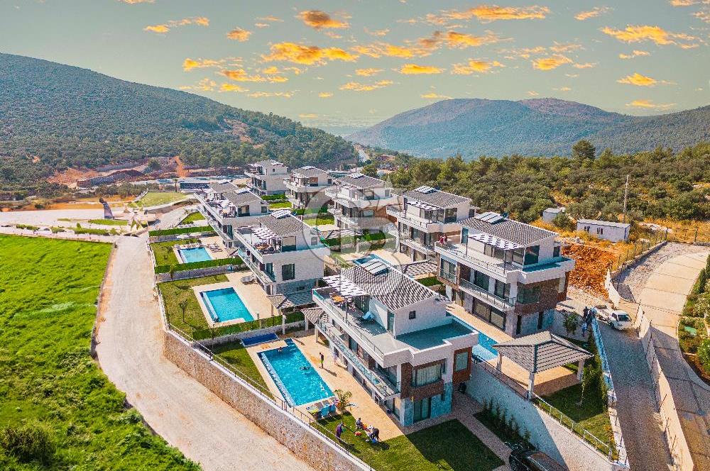 Kalkan’ın En Prestijli Konumunda 9 Ultra Lüks Villa – 10 Dönüm Özel Arazi Üzerinde