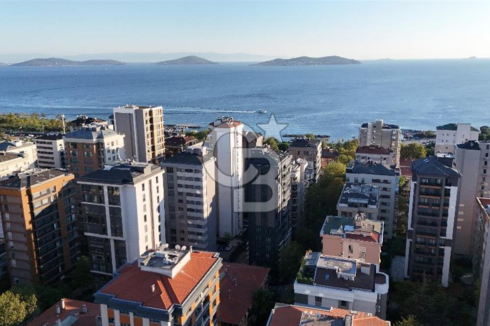 BAĞDAT CADDESİ SUADİYE KÖŞE KONUMDA ÖZEL GİRİŞLİ, KATTA TEK 4+1