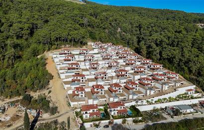 Gökova’nın En Seçkin Konumunda Maviye Açılan Sınırlı Sayıda Ultra Lüks Villalar