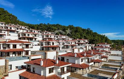 Gökova’nın En Seçkin Konumunda Maviye Açılan Sınırlı Sayıda Ultra Lüks Villalar