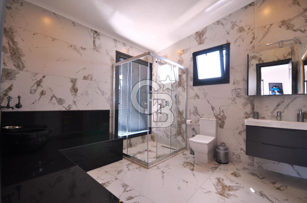 Kalkan’ın En Prestijli Konumunda 9 Ultra Lüks Villa – 10 Dönüm Özel Arazi Üzerinde