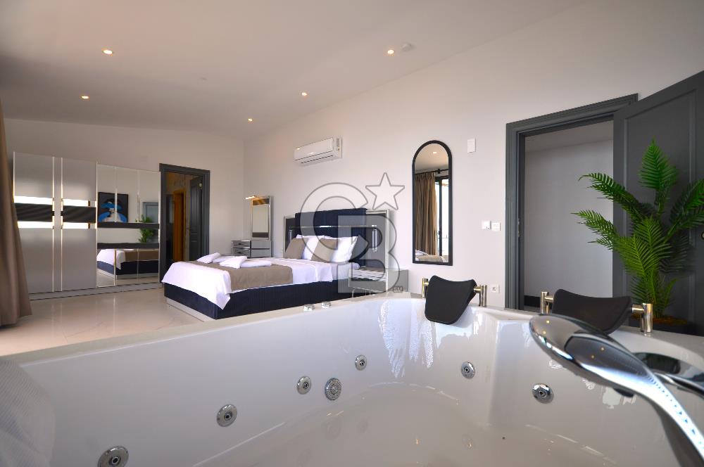 Kalkan’ın En Prestijli Konumunda 9 Ultra Lüks Villa – 10 Dönüm Özel Arazi Üzerinde