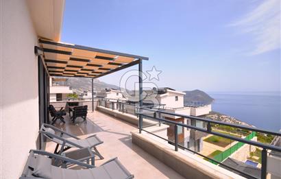 DENİZ MANZARALI 2500M2 İÇERİSİNDE 5 ADET ULTRA LÜKS VİLLA