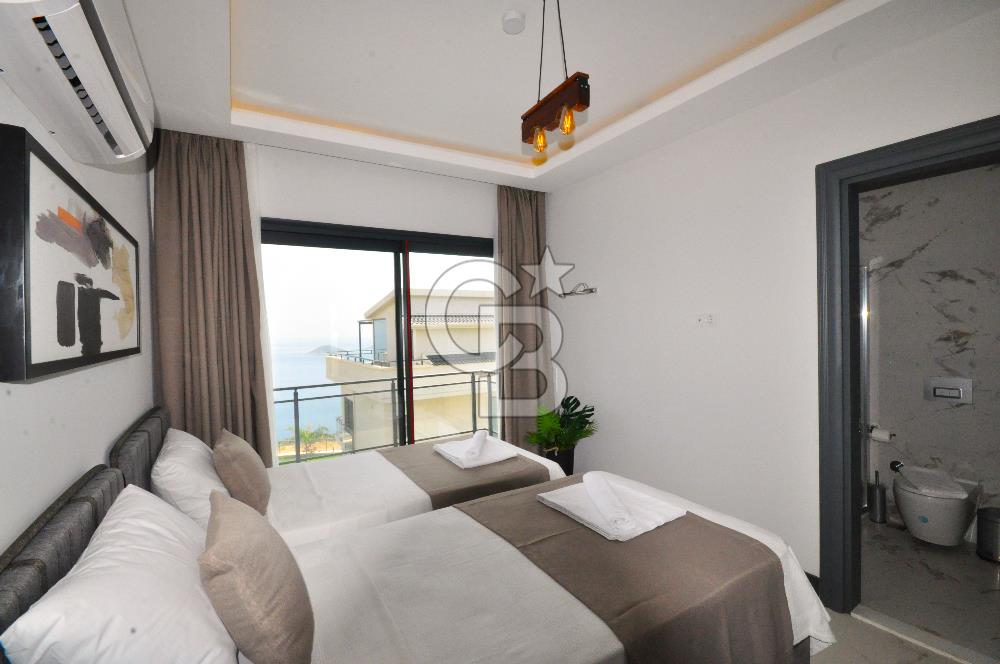 Kalkan’ın En Prestijli Konumunda 9 Ultra Lüks Villa – 10 Dönüm Özel Arazi Üzerinde