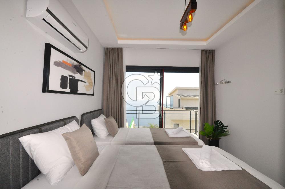 Kalkan’ın En Prestijli Konumunda 9 Ultra Lüks Villa – 10 Dönüm Özel Arazi Üzerinde