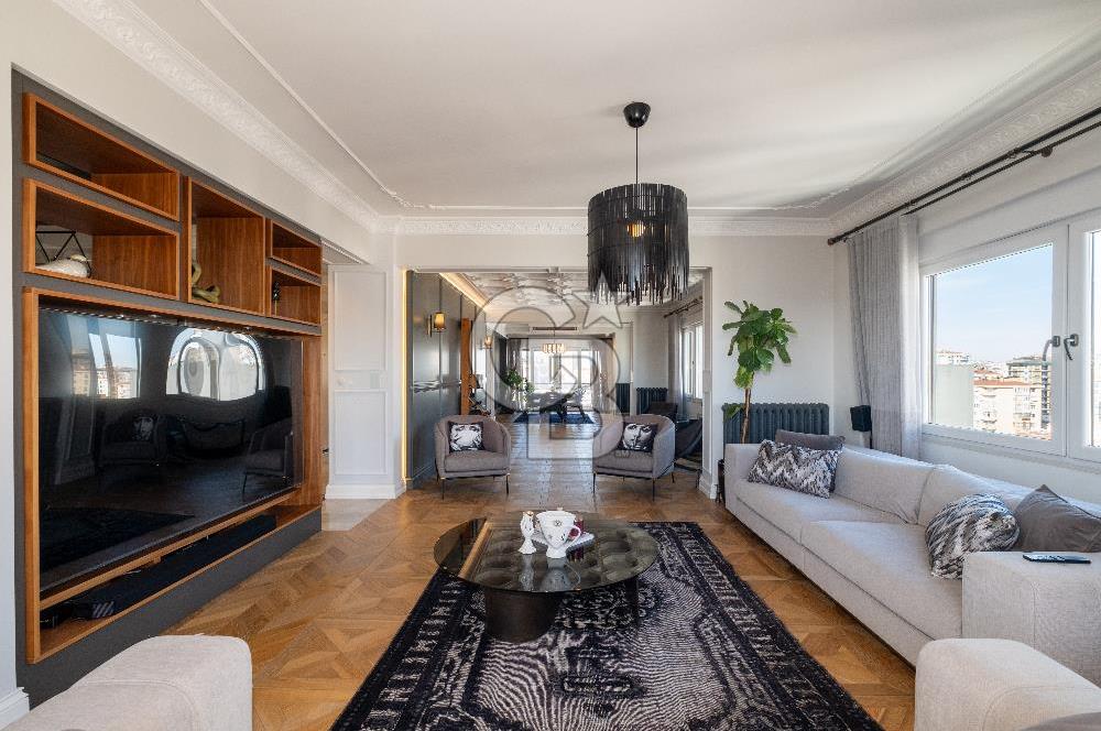 Suadiye Bağdat Caddesi Satılık Özel Tasarım Çift Dubleks Daire