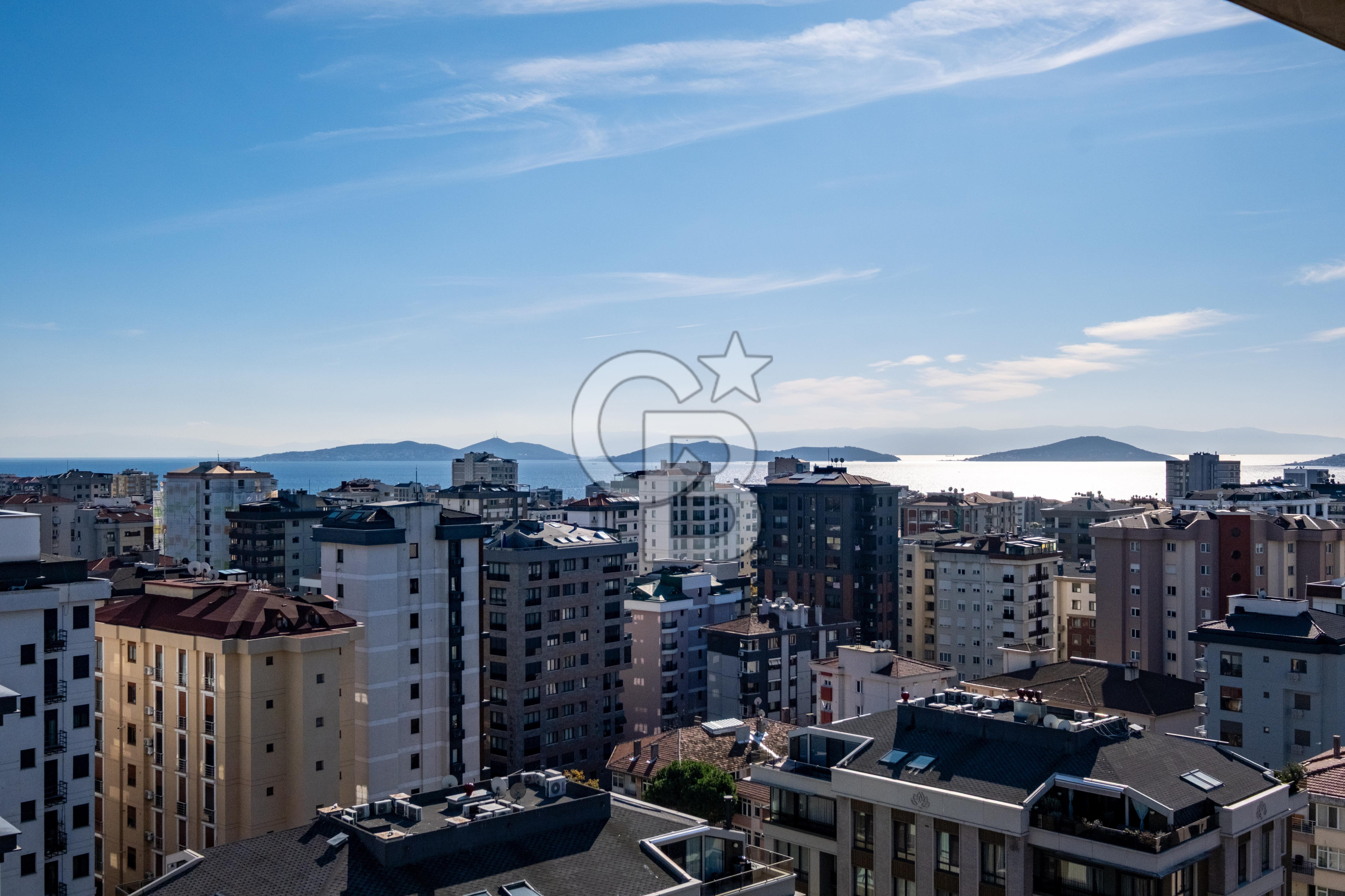 Suadiye Bağdat Caddesi Satılık Özel Tasarım Çift Dubleks Daire