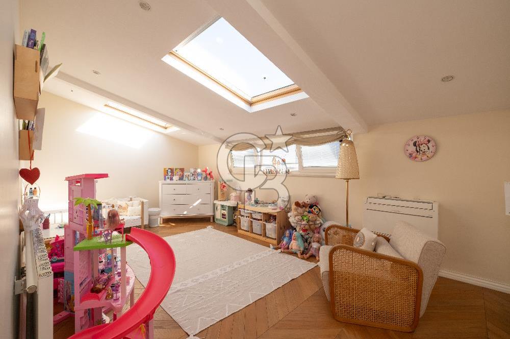 Suadiye Bağdat Caddesi Satılık Özel Tasarım Çift Dubleks Daire