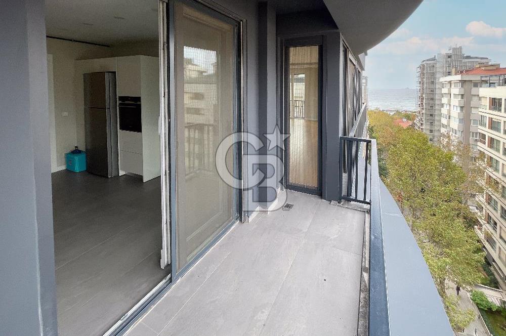 BAĞDAT CADDESİ SUADİYE KÖŞE KONUMDA ÖZEL GİRİŞLİ, KATTA TEK 4+1