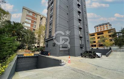 BAĞDAT CADDESİ SUADİYE KÖŞE KONUMDA ÖZEL GİRİŞLİ, KATTA TEK 4+1