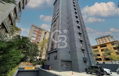 BAĞDAT CADDESİ SUADİYE KÖŞE KONUMDA ÖZEL GİRİŞLİ, KATTA TEK 4+1