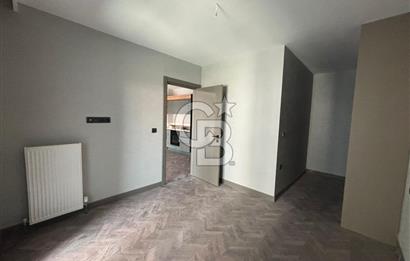 AP İSTPORT BÜYÜK TİP KİLERLİ METRO YAKINI 1+1 KİRALIK DAİRE