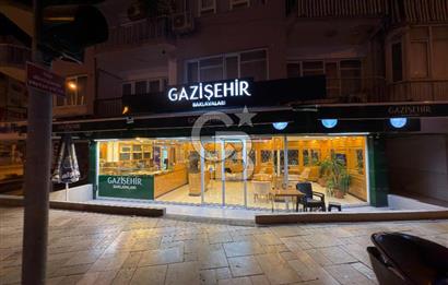 Saltak Caddesi Işıklarında Güzel Konumda Satılık Dükkan