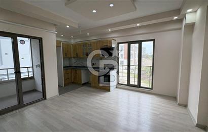 ÇANAKKALE AYVACIK MERKEZDE KULLANIŞLI VE KONFORLU 1+1 DAİRE