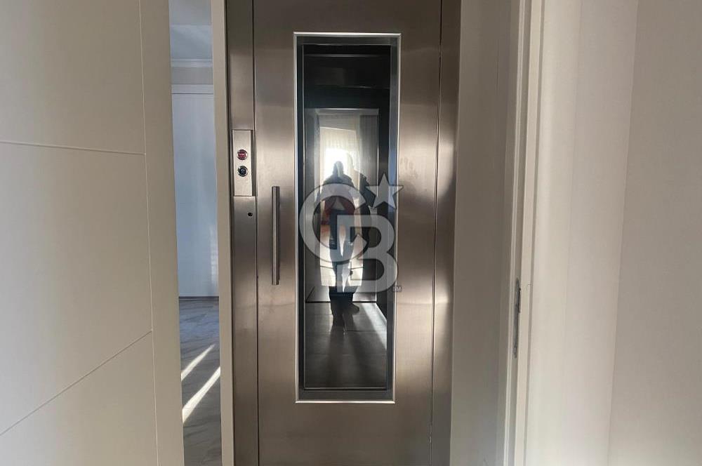 CADDEBOSTAN DA 3+2 210 NET GENİŞ TERASLI DUBLEX DAİRE