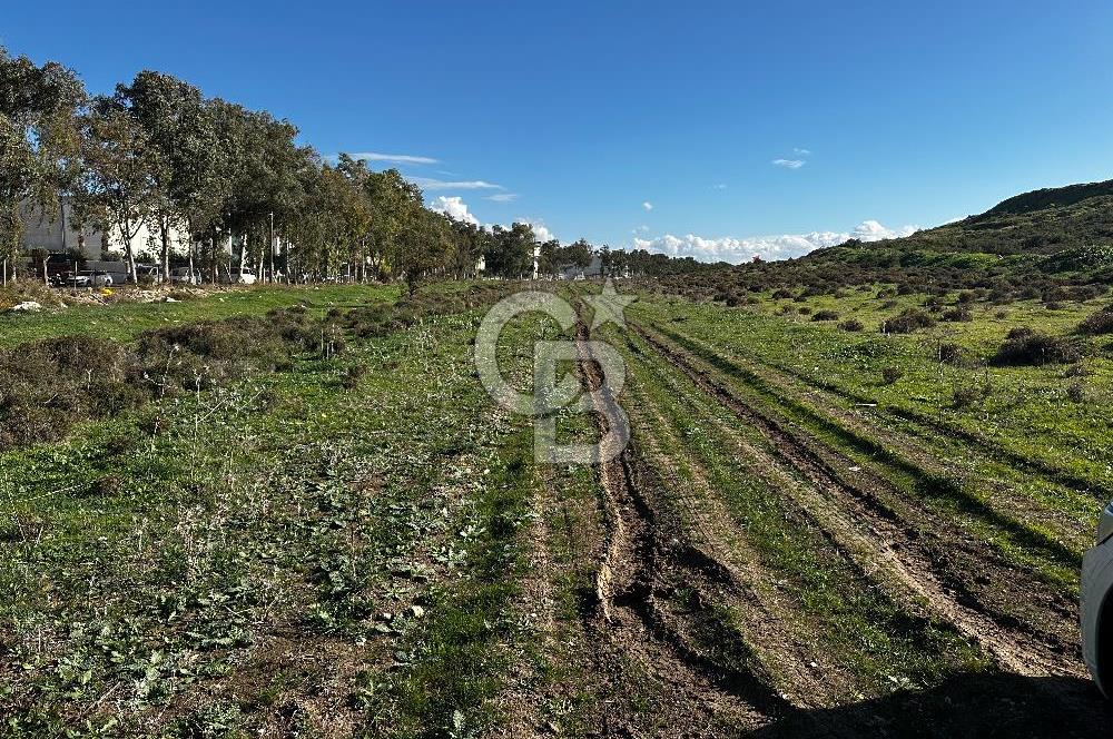 MENEMEN SEYREK VİLLAKENT'TE SATILIK VİLLA İMARLI ARSA