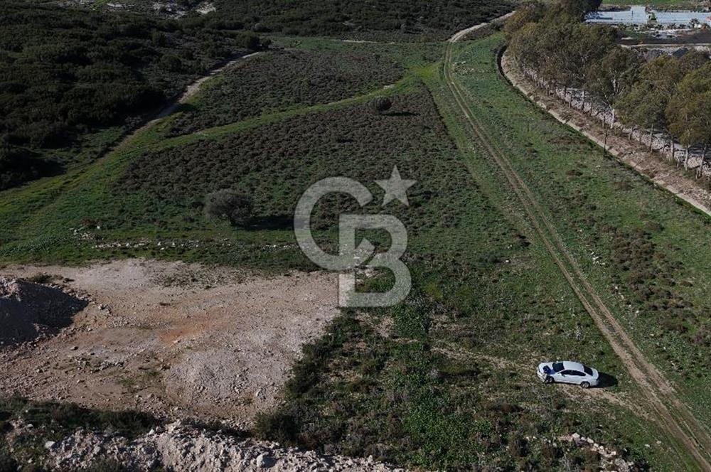 MENEMEN SEYREK VİLLAKENT'TE SATILIK VİLLA İMARLI ARSA