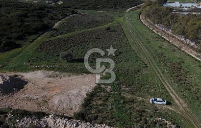 MENEMEN SEYREK VİLLAKENT'TE SATILIK VİLLA İMARLI ARSA