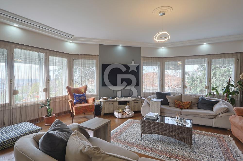 Bostancı Sahilde Prestijli Binada Geniş 3+1 Daire