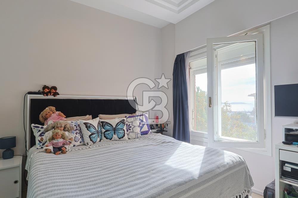 Bostancı Sahilde Prestijli Binada Geniş 3+1 Daire