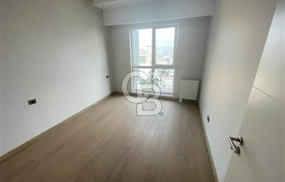 REFERANS KARTAL LOCADA HİÇ OTURULMAMIŞ 2+1 DAİRE