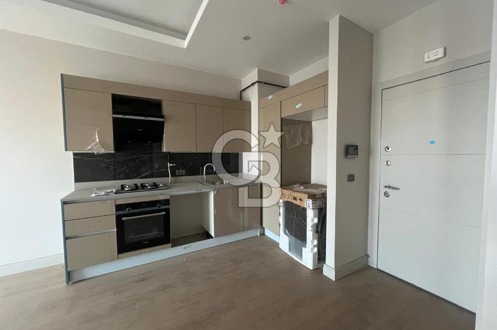 REFERANS KARTAL LOCADA HİÇ OTURULMAMIŞ 2+1 DAİRE