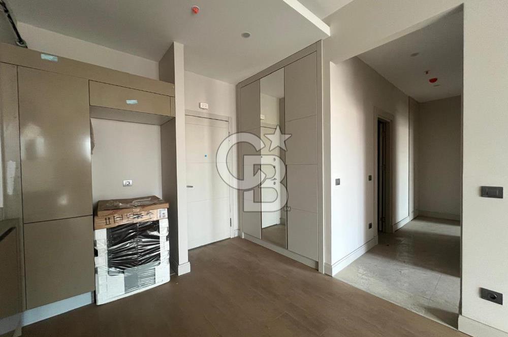 REFERANS KARTAL LOCADA HİÇ OTURULMAMIŞ 2+1 DAİRE