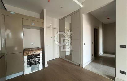 REFERANS KARTAL LOCADA HİÇ OTURULMAMIŞ 2+1 DAİRE